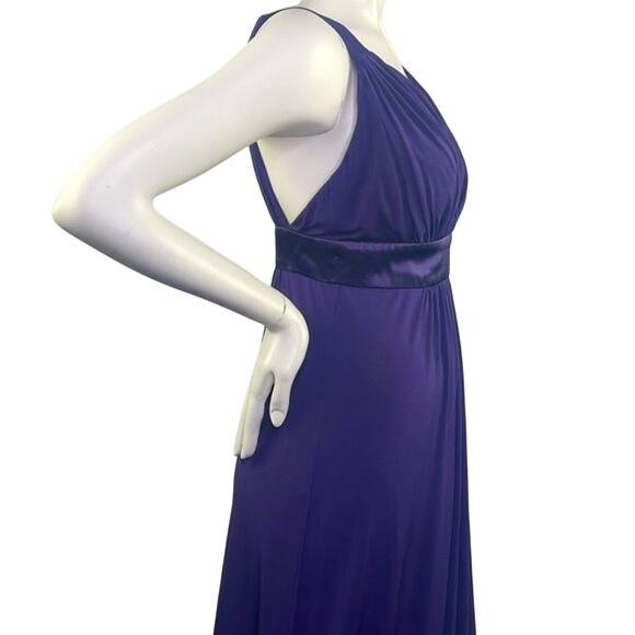 David’s Bridal Purple Formal Maxi Dress Woman Low V Back Floor Length F13095 S 4 - Picture 3 of 16